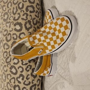 Women Van's 5.5 NEVER Worn,only tried on.Mustard and white checker.
